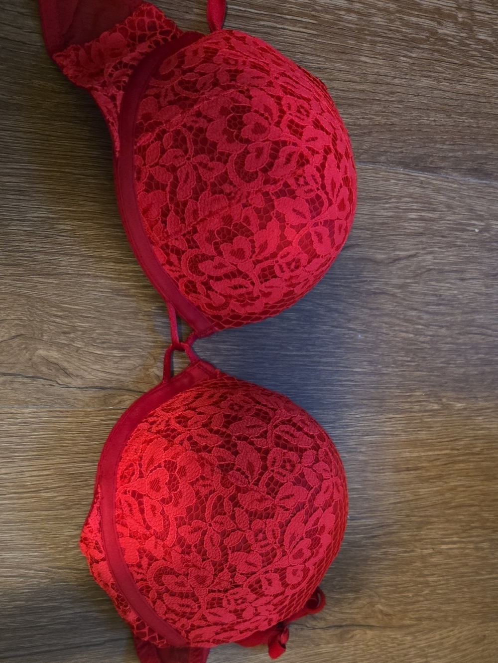 Victoria's Secret Red Lace Push-Up Bra
